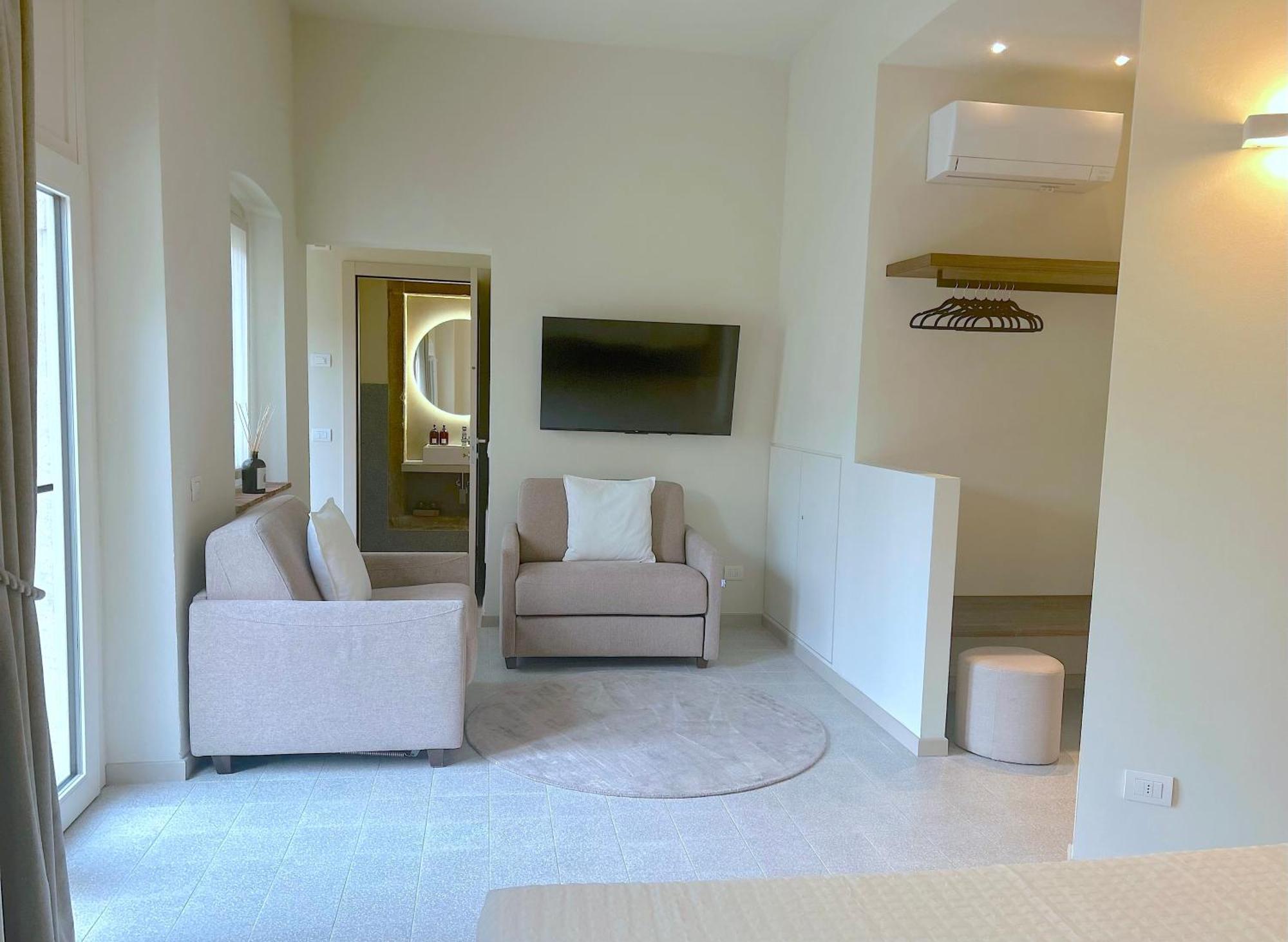 The Lake Suites Com - Luxury Stay In Лацизе Екстериор снимка